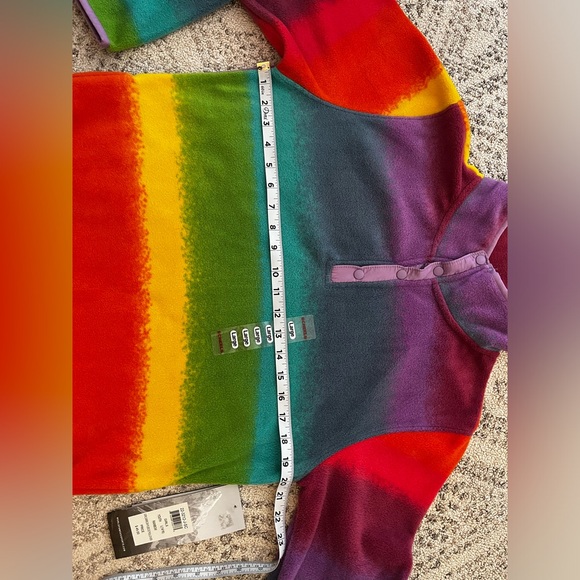 NWT Rainbow Fleece Girls Pullover - Picture 5 of 9